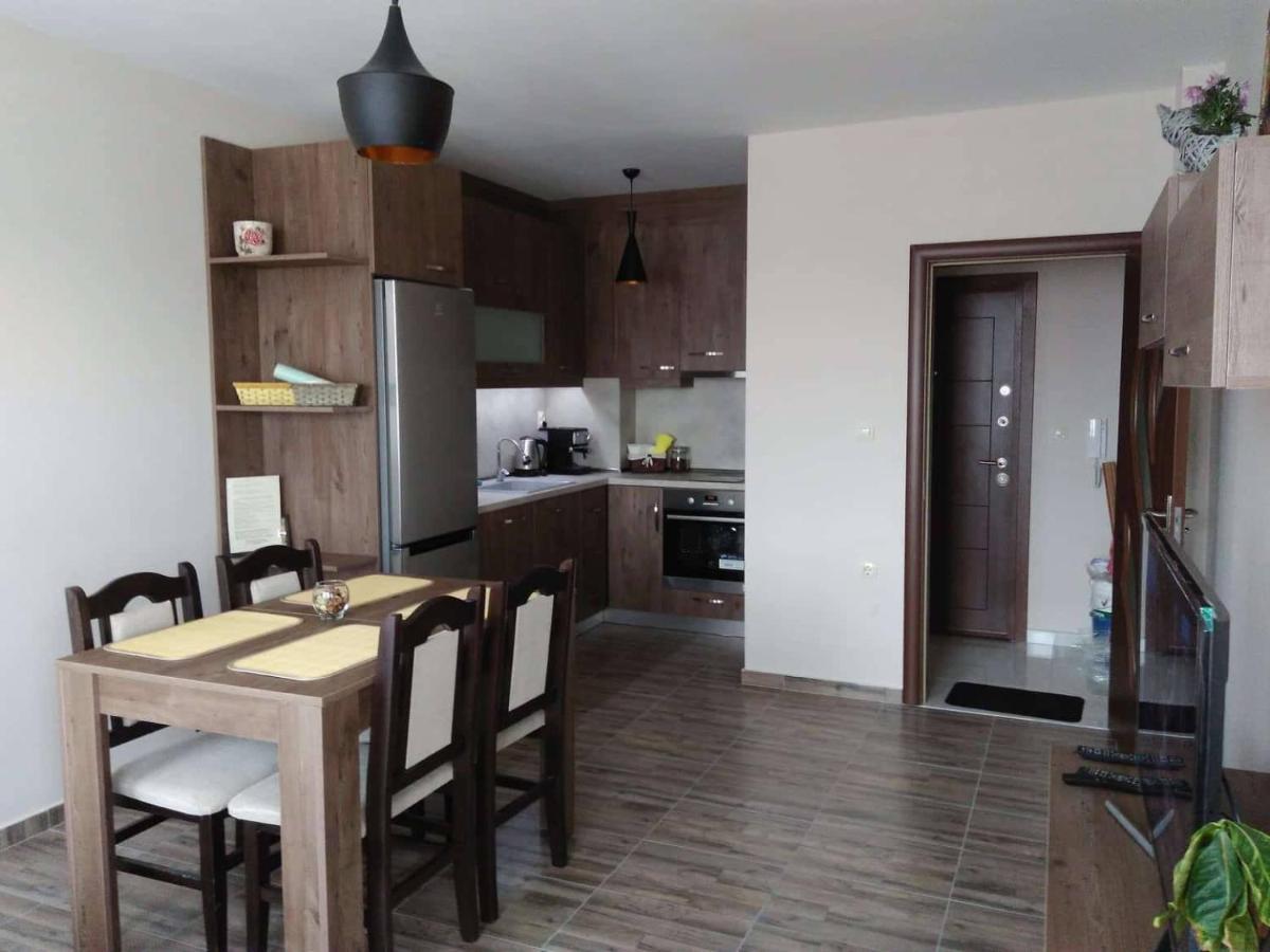 Nev Apart New Velingrado Exterior foto
